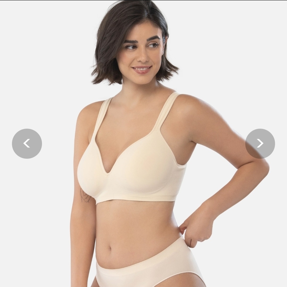 Underoutfit Comfort Shaping Bra